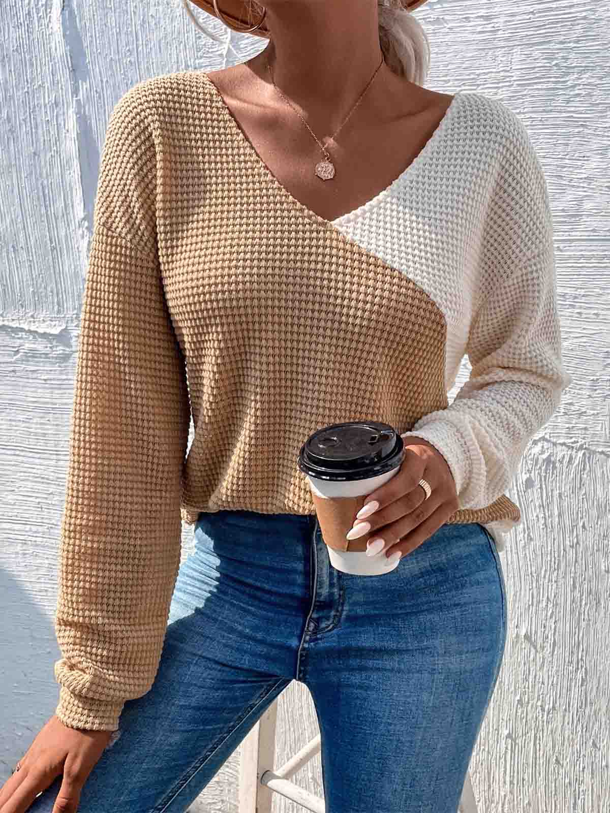 Two Tone Drop Shoulder Twist Back Sweatshirt