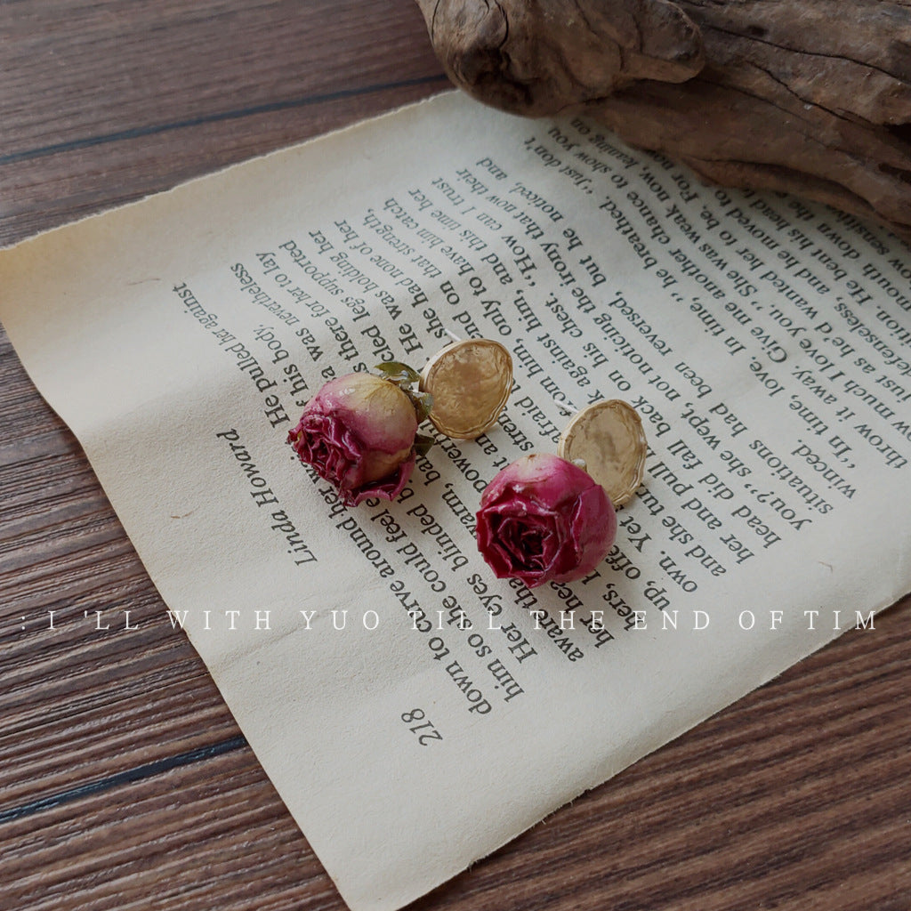 Rose dried flowers Earrings