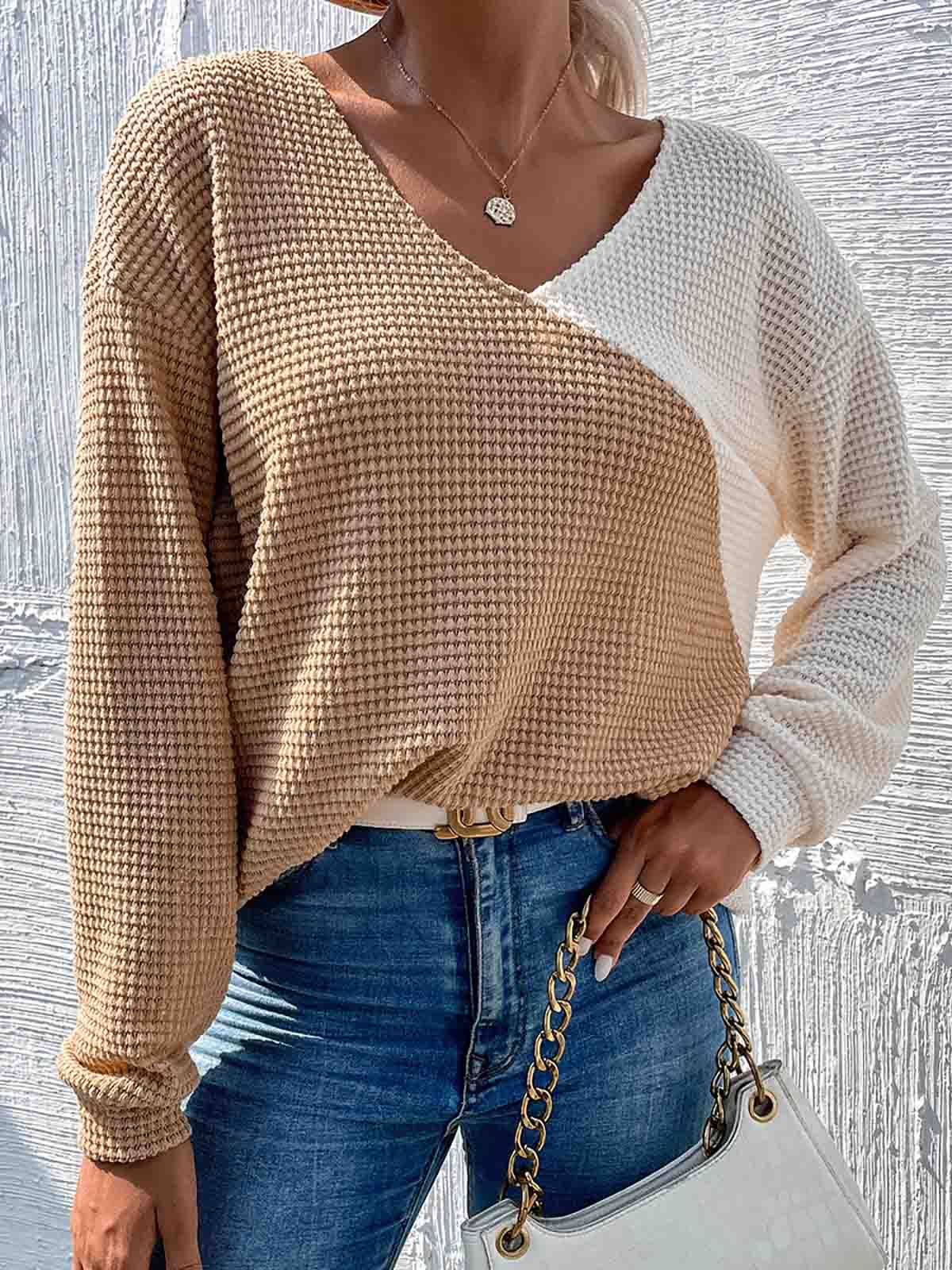 Two Tone Drop Shoulder Twist Back Sweatshirt