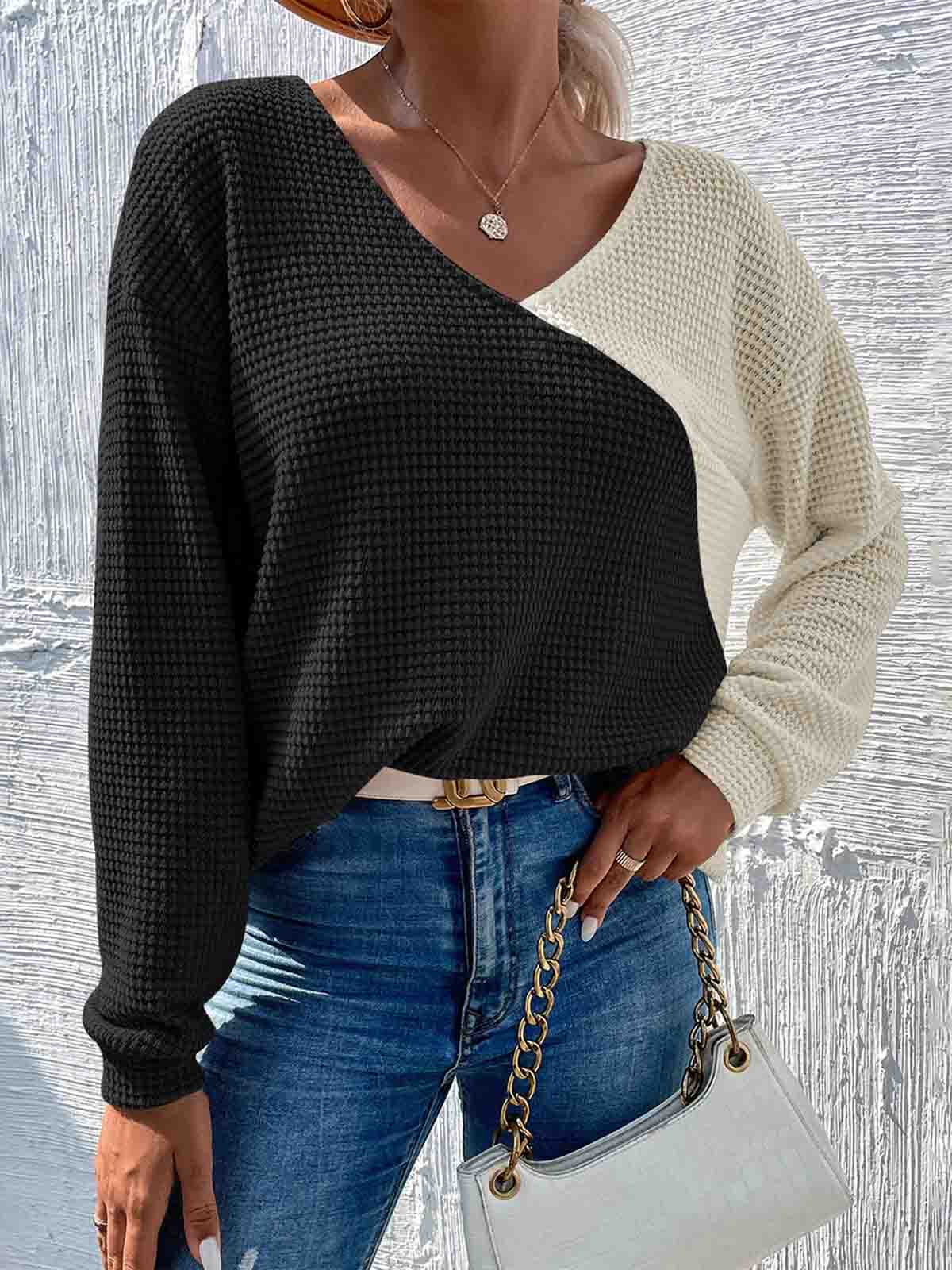 Two Tone Drop Shoulder Twist Back Sweatshirt