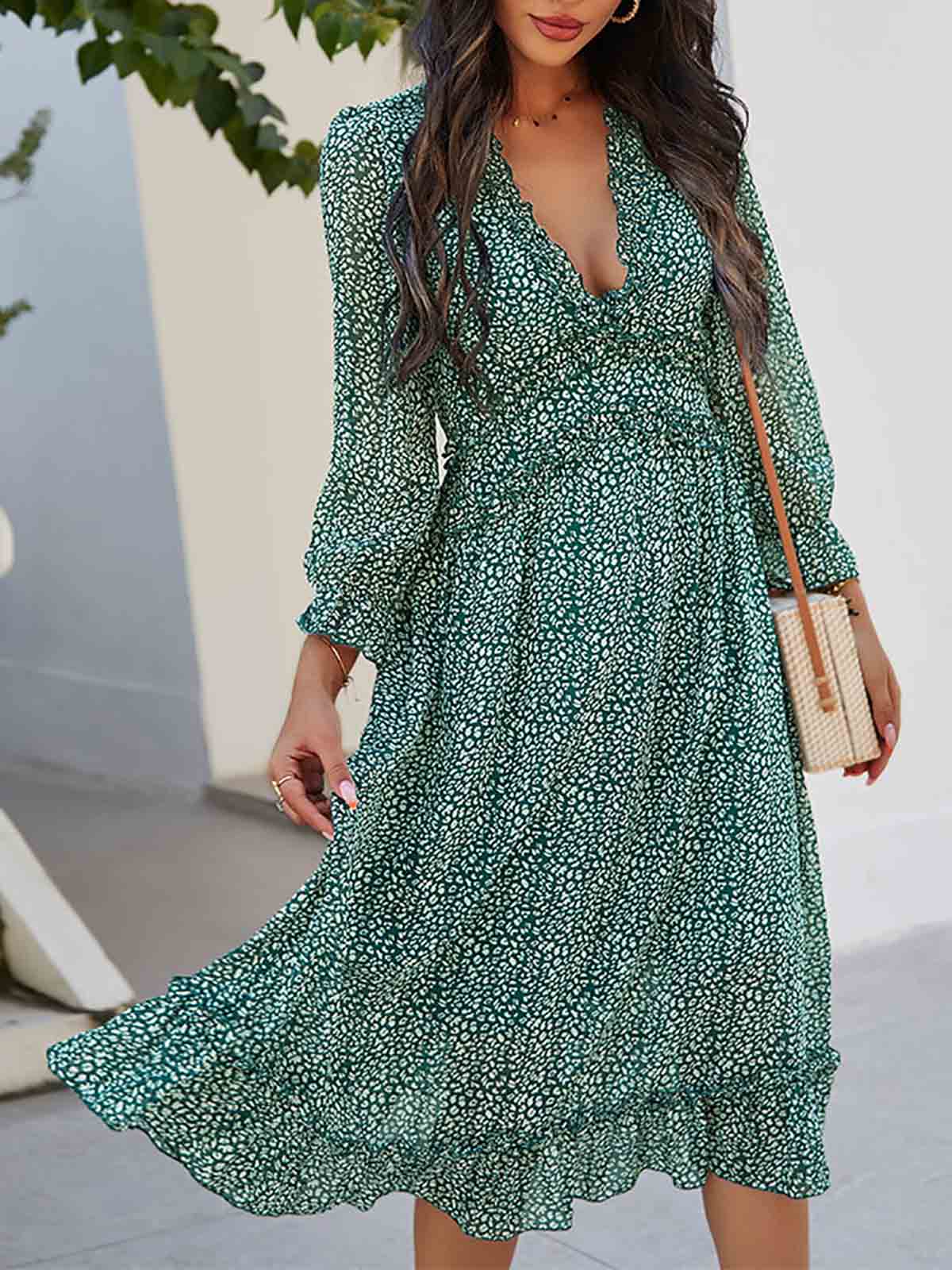 V Neck Ruffles Floral Printed Long Sleeve Dress