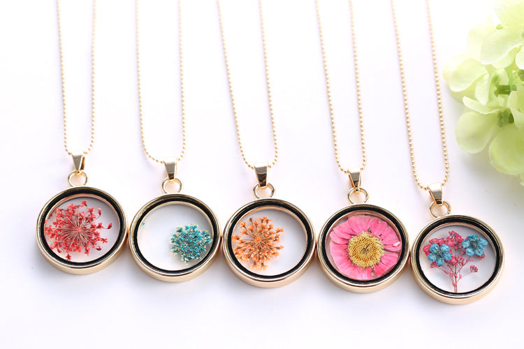 Dried Floral Necklace