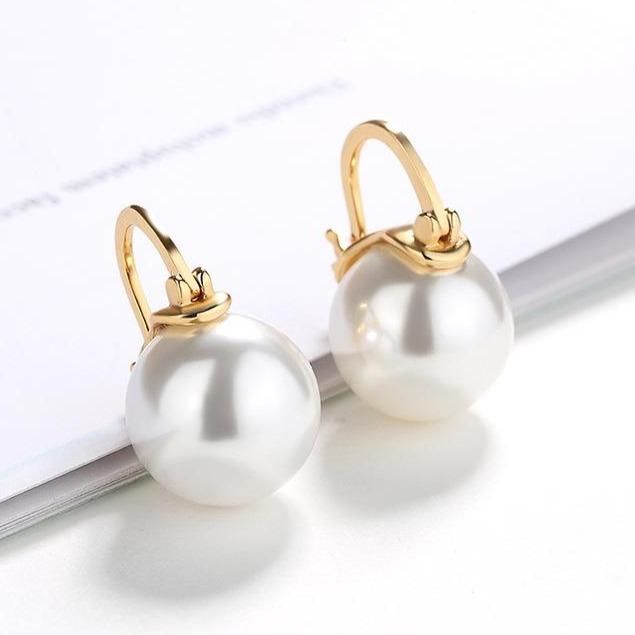 Elegant Pearl Earrings