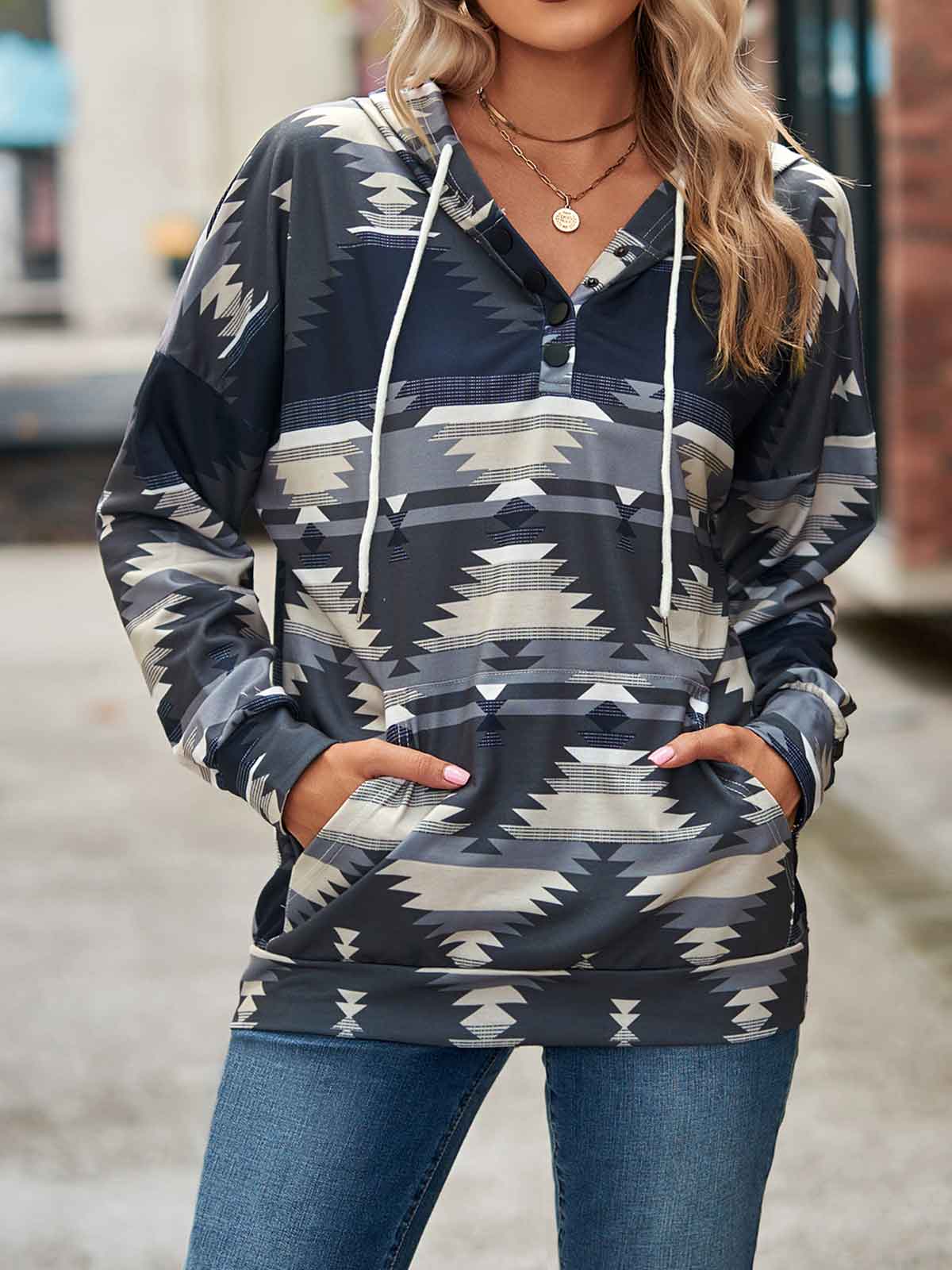 Geometric Print Hoodie with Pockets