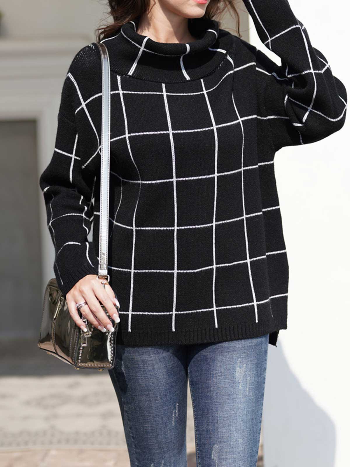 Turtleneck Slide Split Plaid Sweater