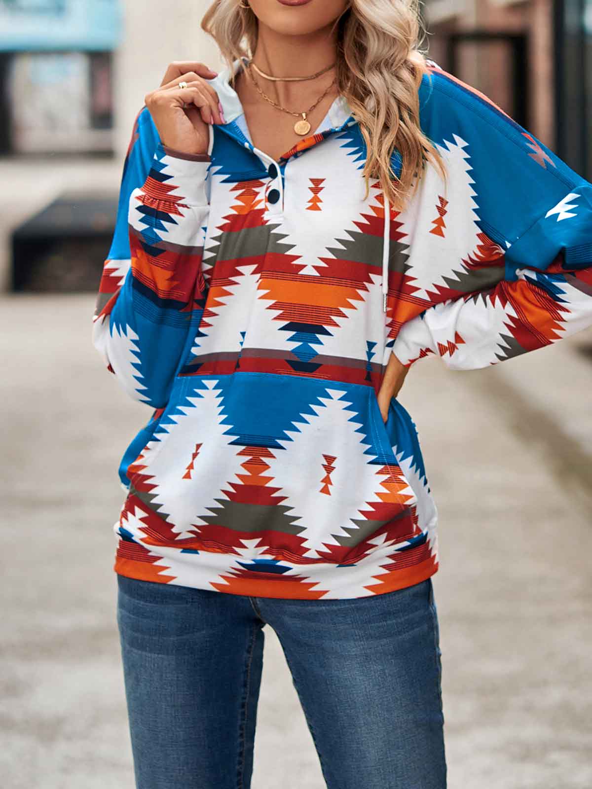 Geometric Print Hoodie with Pockets