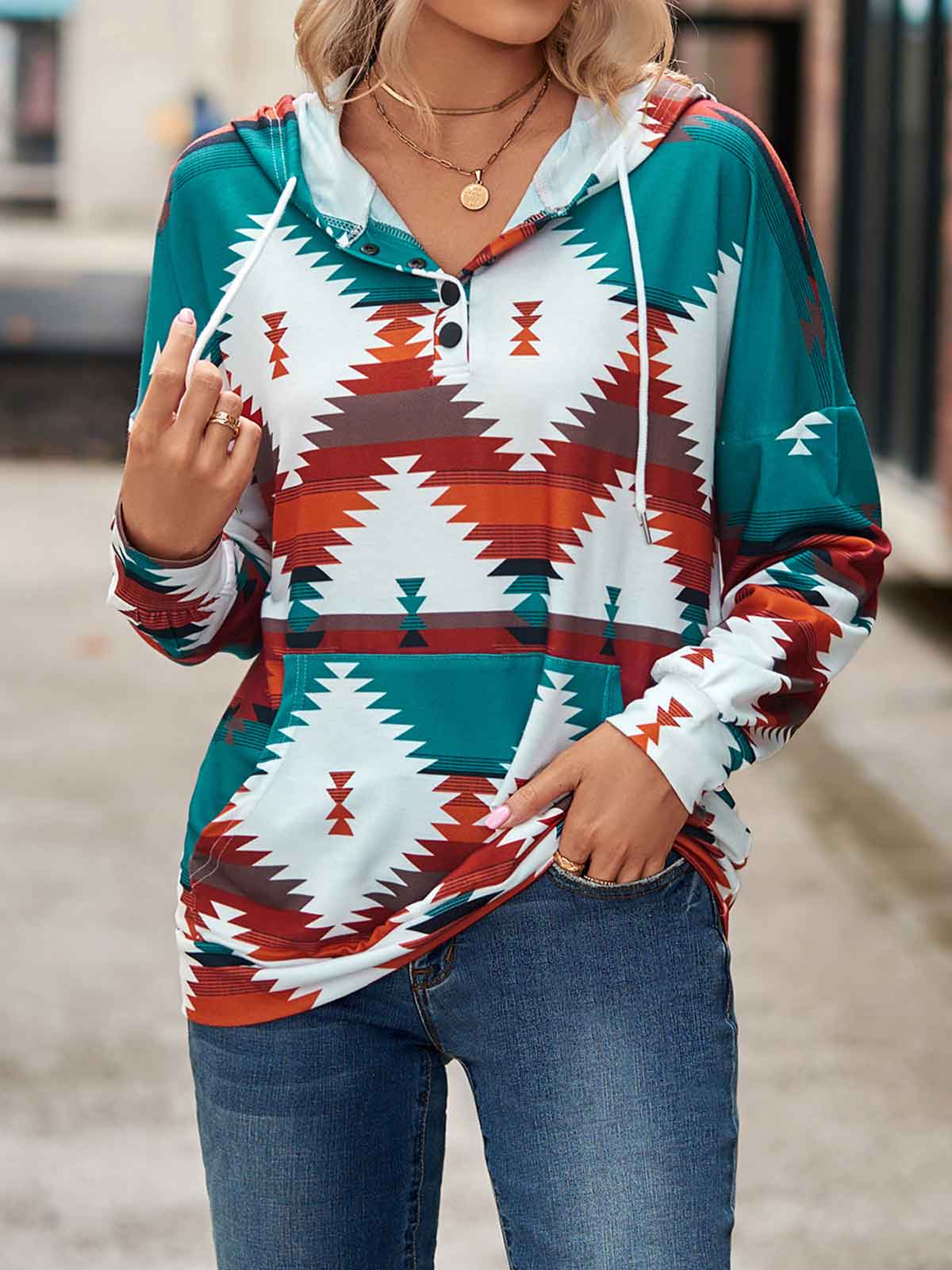 Geometric Print Hoodie with Pockets