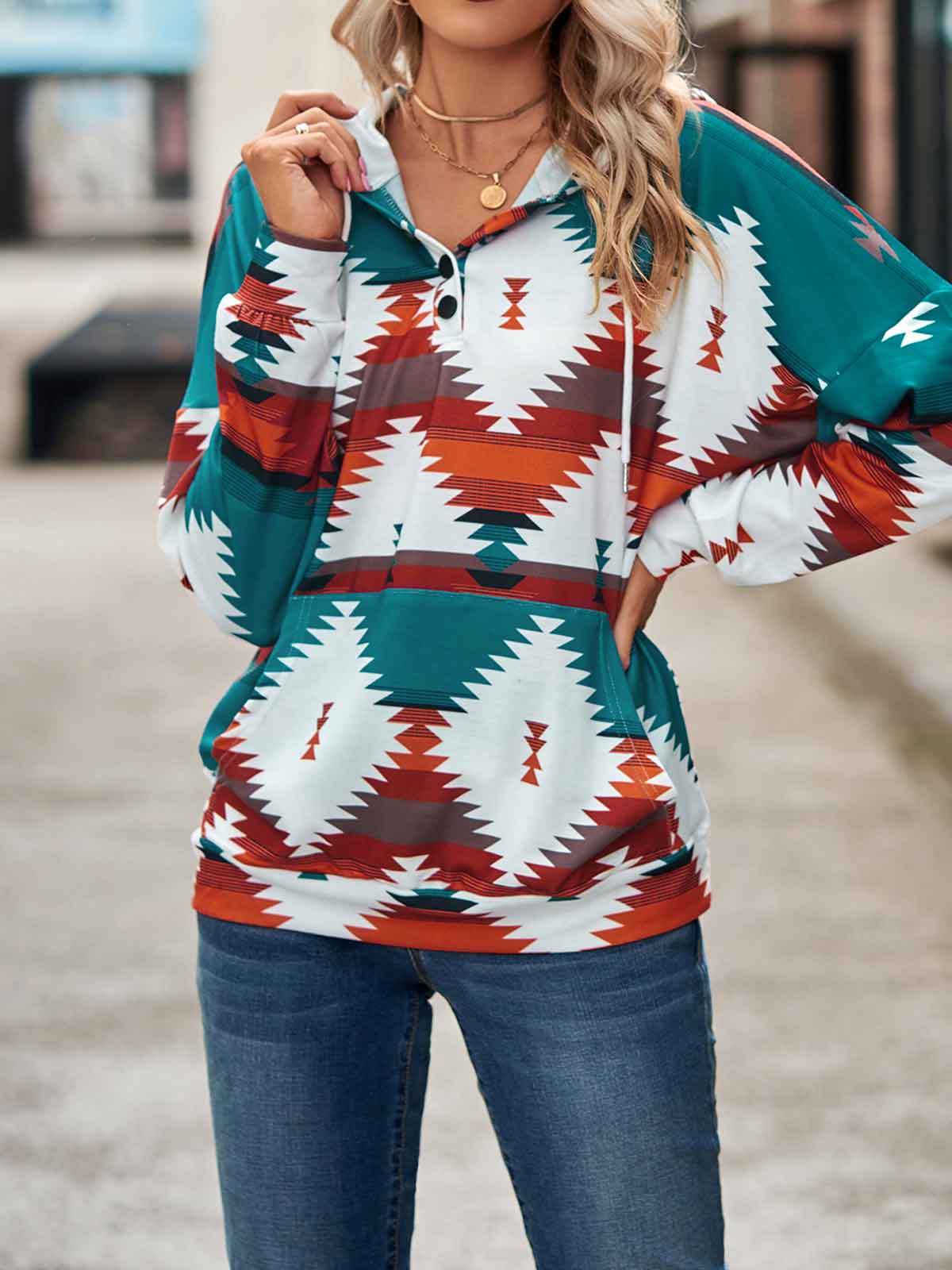 Geometric Print Hoodie with Pockets