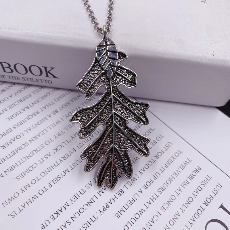 Ranger's Apprentice Oak Leaf Pendant