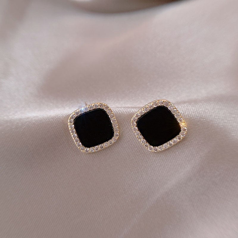 Geometric diamond block earrings