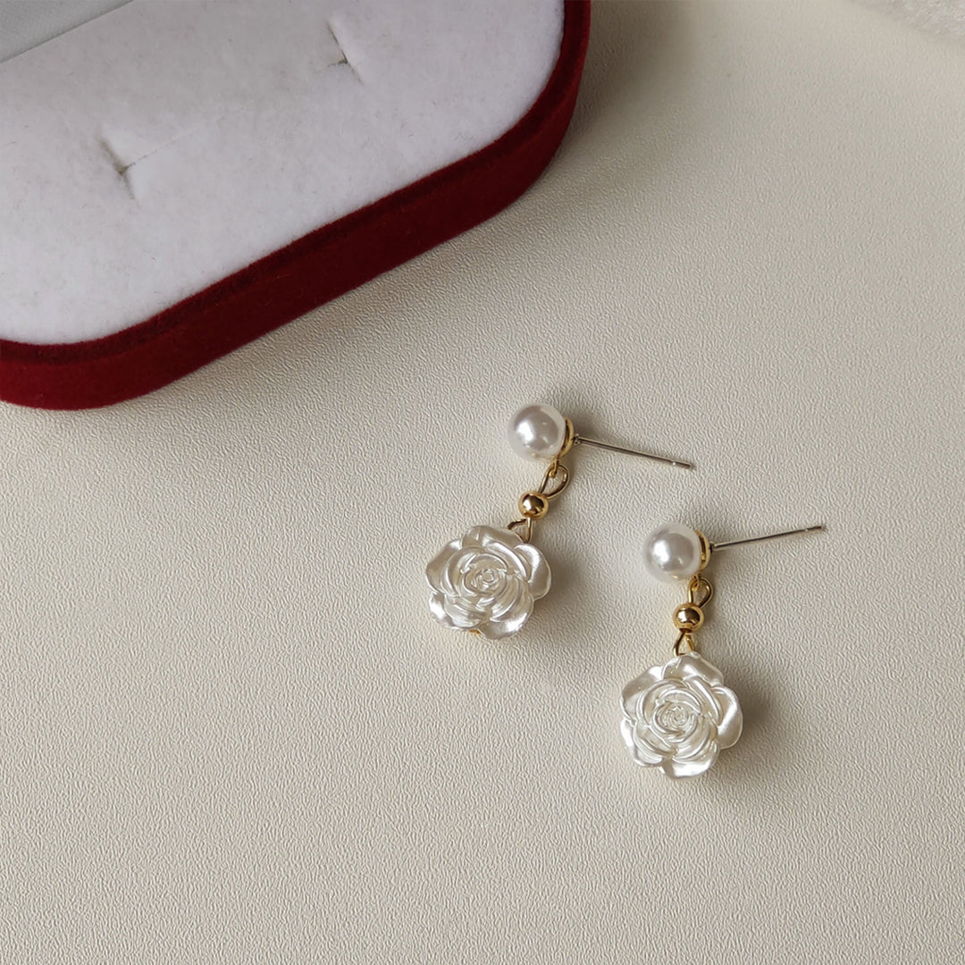 White Rose Pearl Earrings