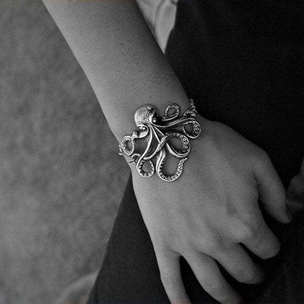 Rockabilly octopus bracele