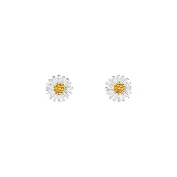 Daisy Stud earrings