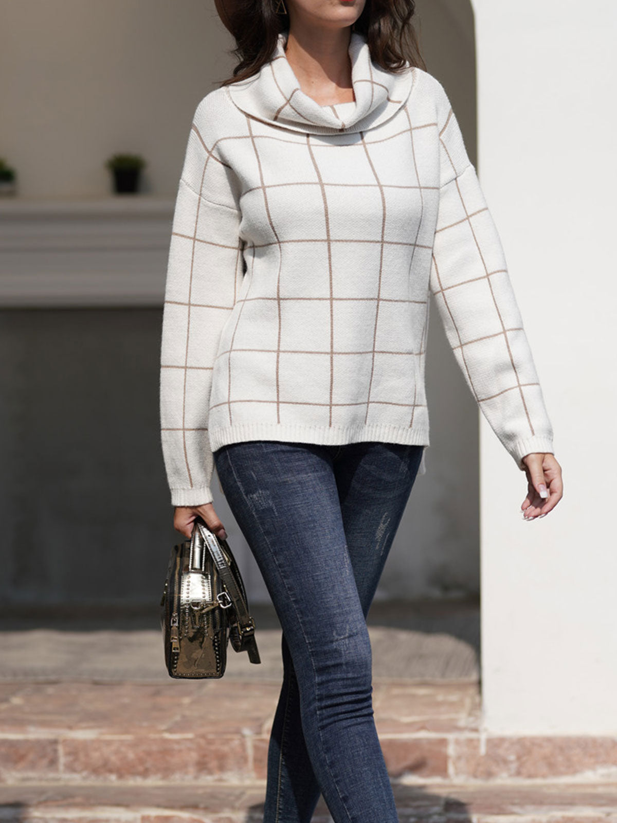 Turtleneck Slide Split Plaid Sweater