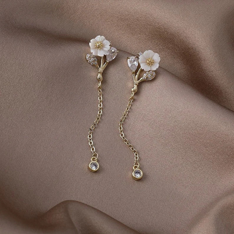 White flower earrings