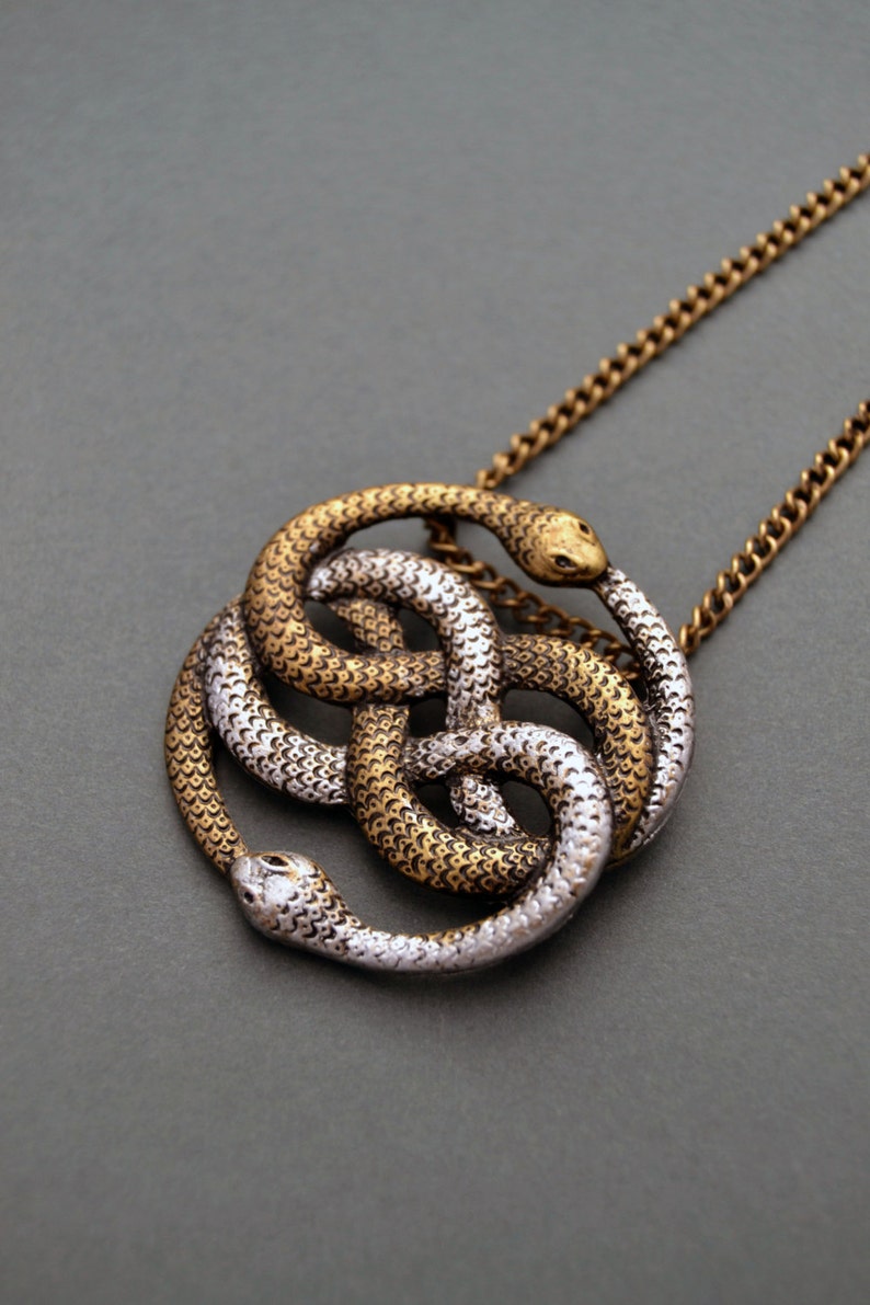 Auryn necklace