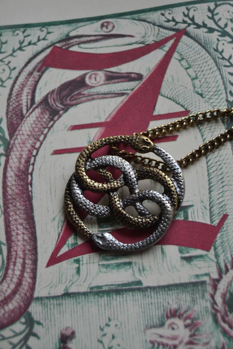 Auryn necklace