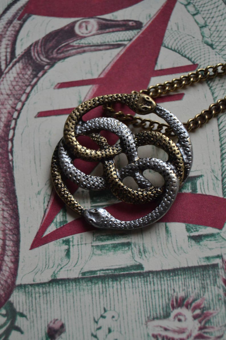 Auryn necklace