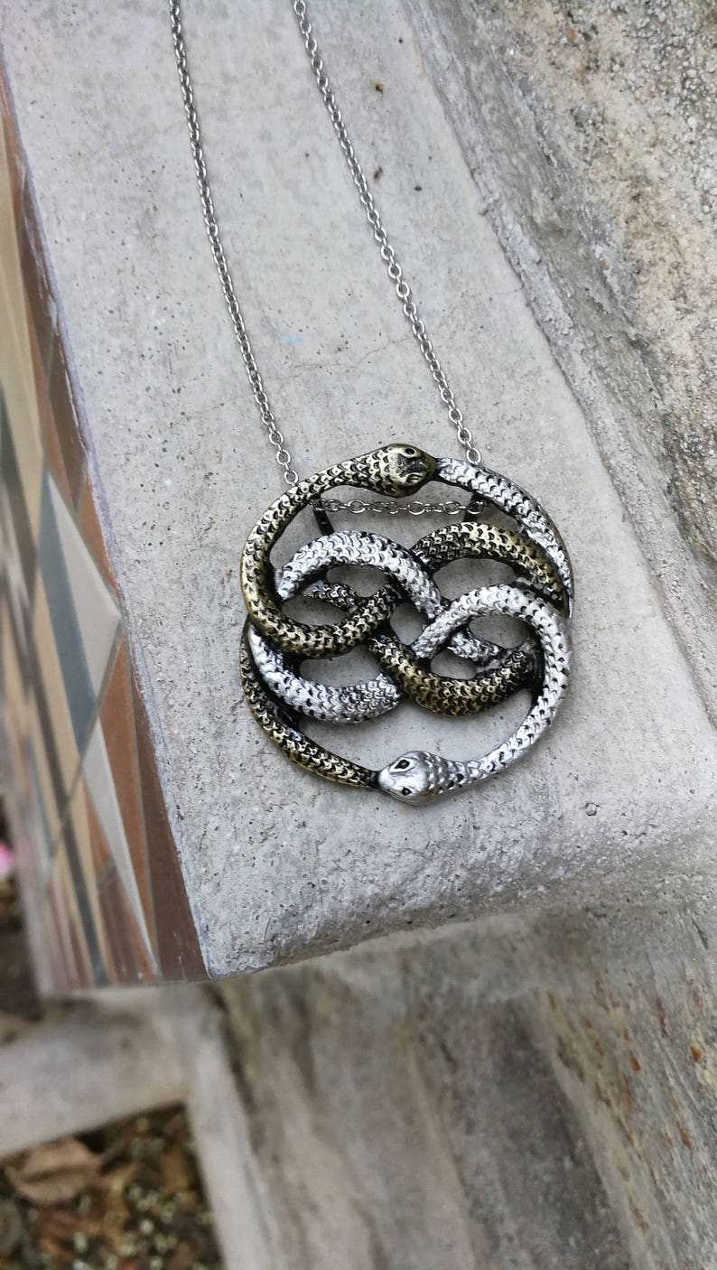 Auryn necklace