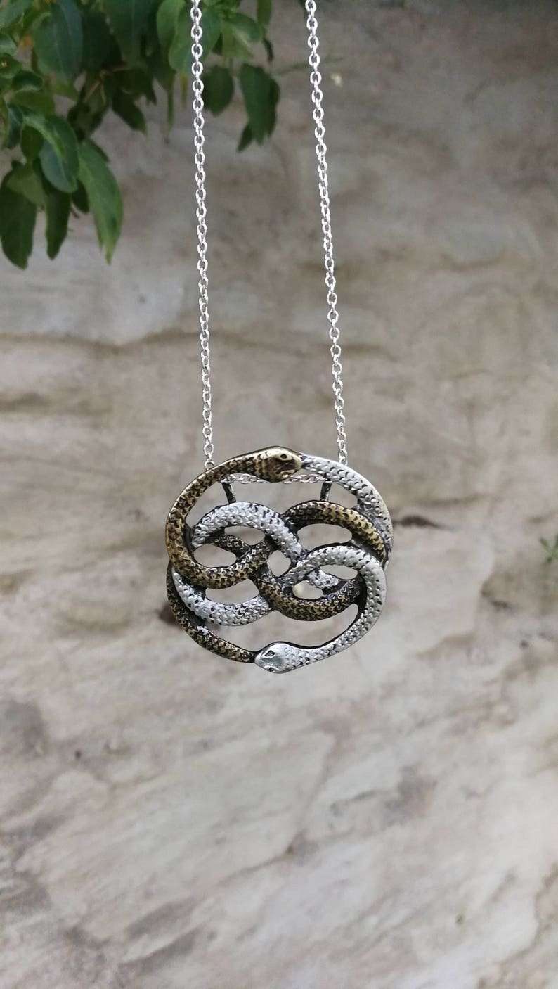 Auryn necklace