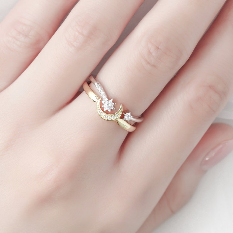 Moon and Star Ring Set