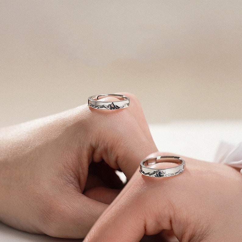 Mountain Ocean Couple Ring