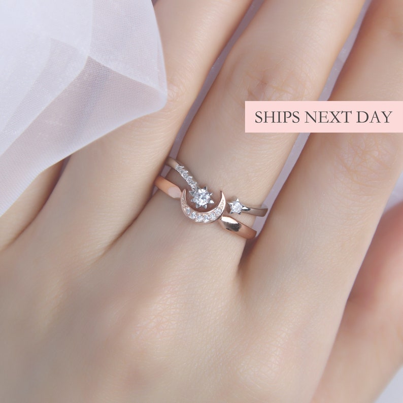 Moon and Star Ring Set